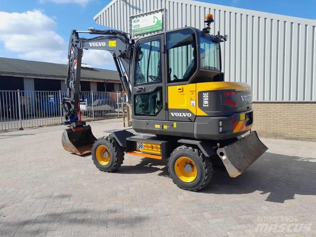 Volvo EW 60 E Gravemaskiner på hjul