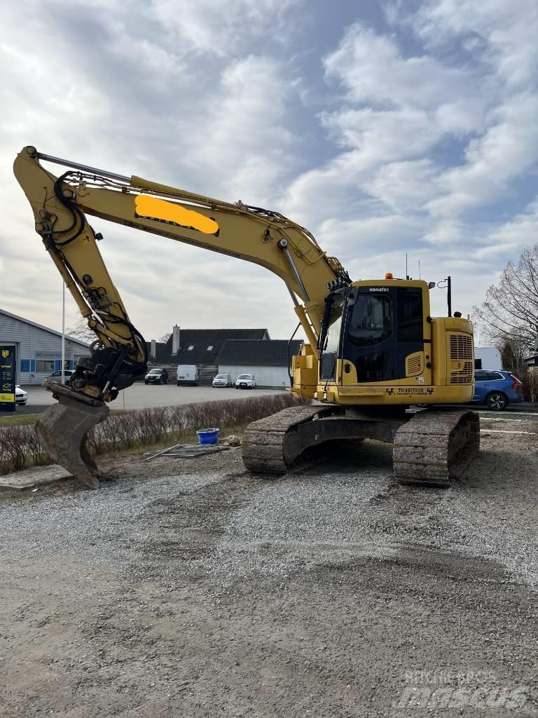 Komatsu PC 228 Gravemaskiner på larvebånd