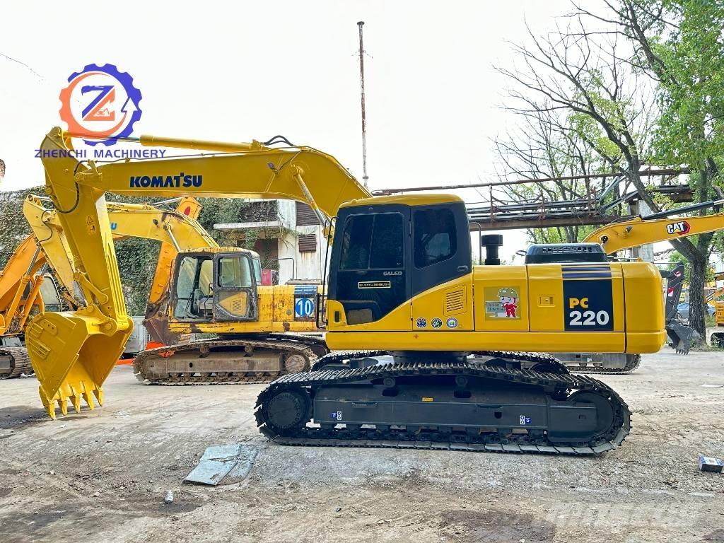 Komatsu PC 220-7 Gravemaskiner på larvebånd