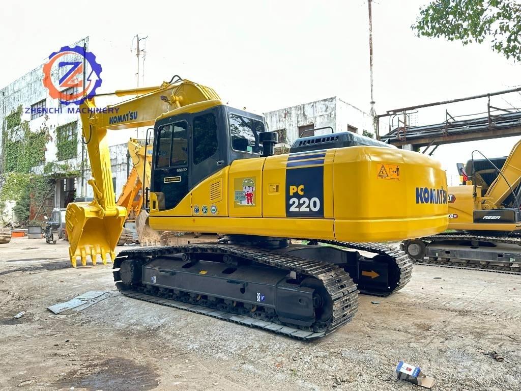 Komatsu PC 220-7 Gravemaskiner på larvebånd