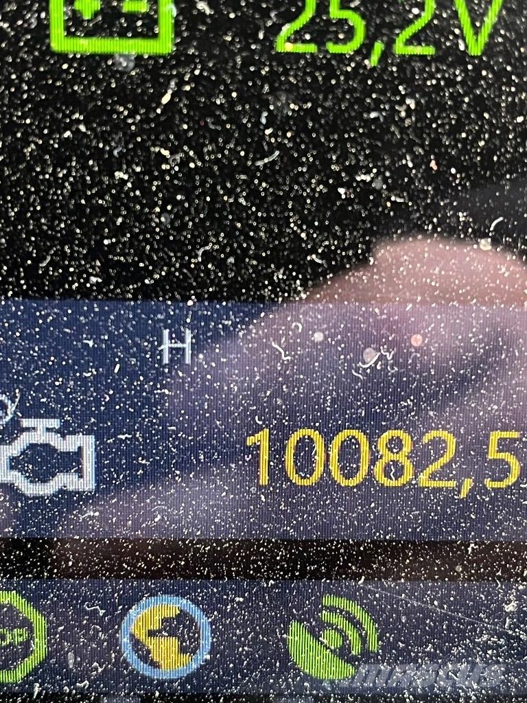 Komatsu 875 Udkørselsmaskiner