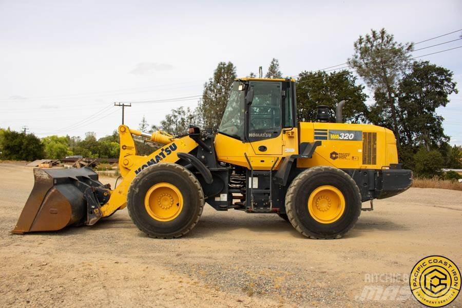 Komatsu WA 320-7 Læssemaskiner på hjul