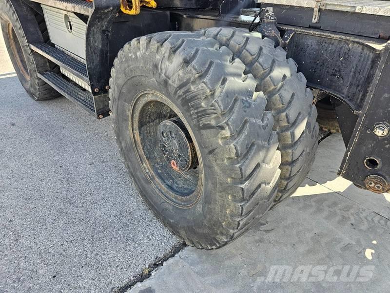 Liebherr A 900 C ZW Gravemaskiner på hjul