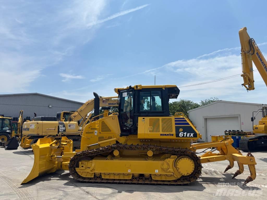 Komatsu D61EX-24E0 Bulldozer på larvebånd