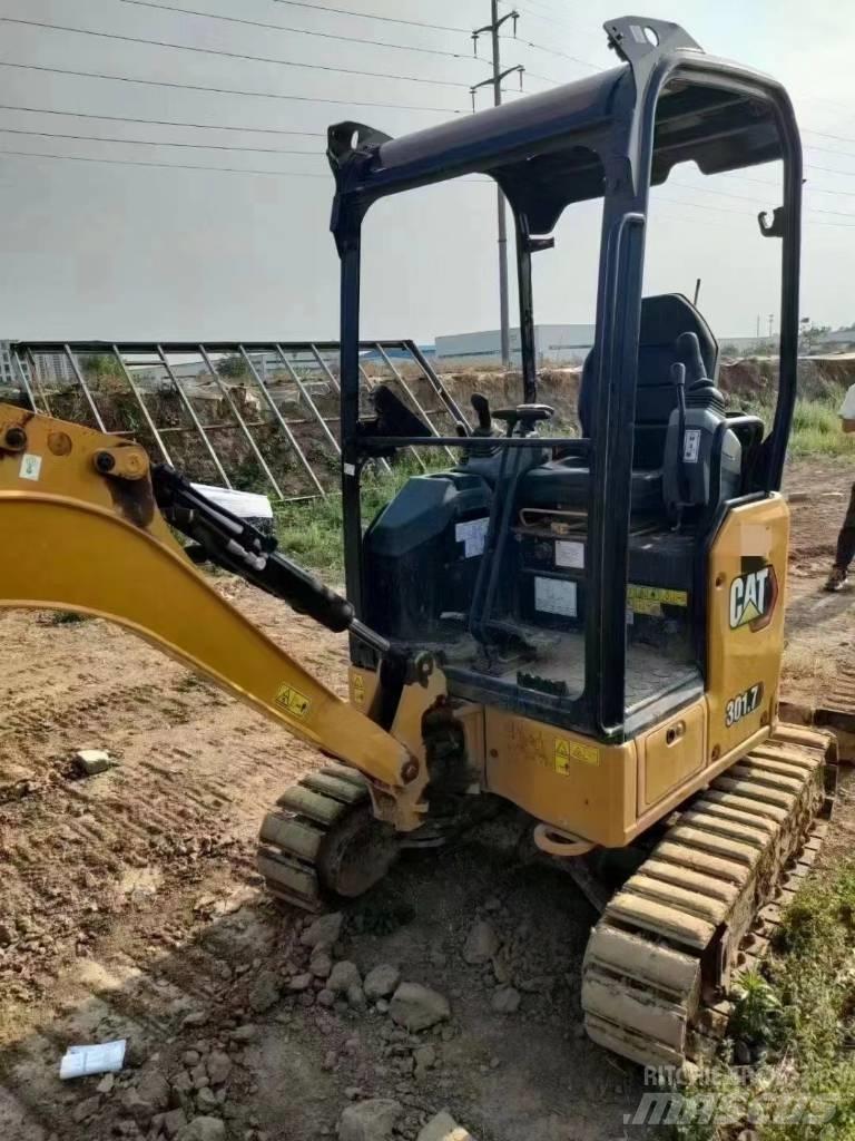 CAT 301.7 Minigravemaskiner