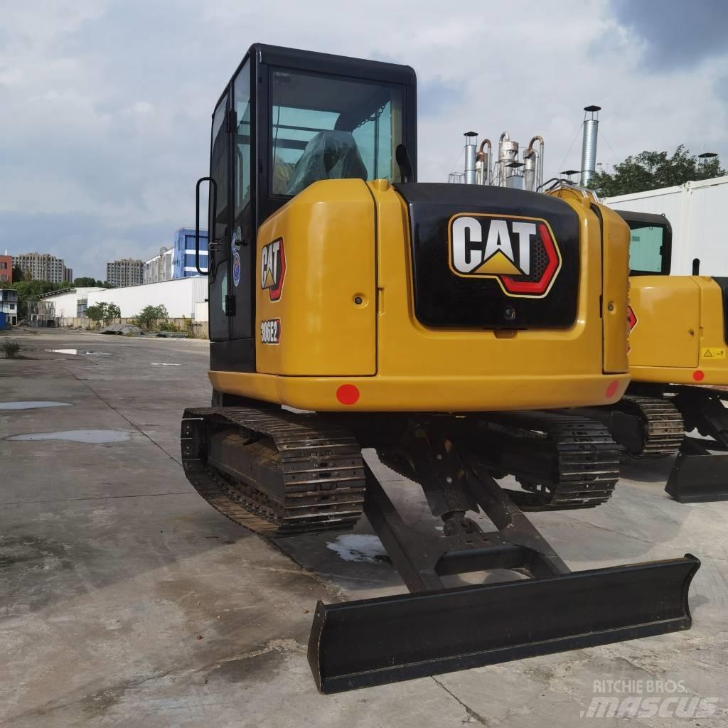 CAT 306E2 Gravemaskiner på larvebånd
