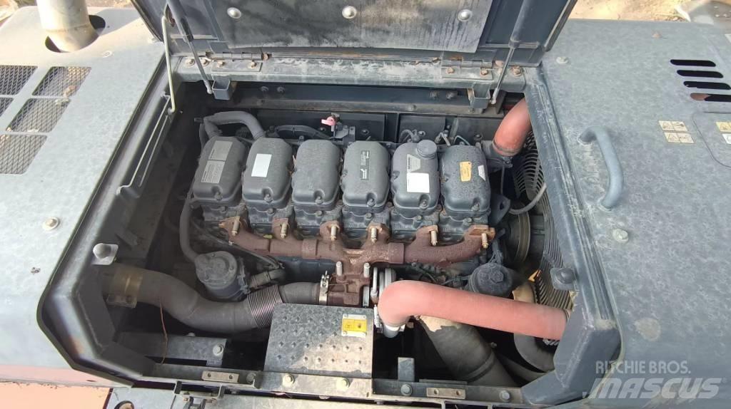 Doosan DX 530 LC-5 Gravemaskiner på larvebånd