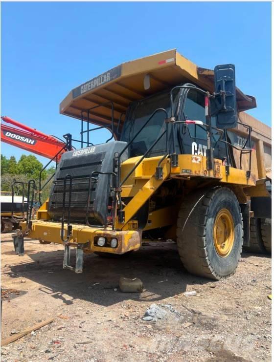 CAT 773 D Knækstyrede dumpere
