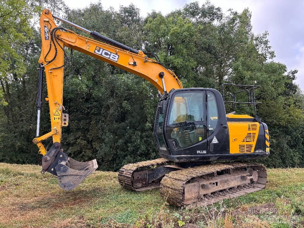 JCB JS 131 LC Gravemaskiner på larvebånd