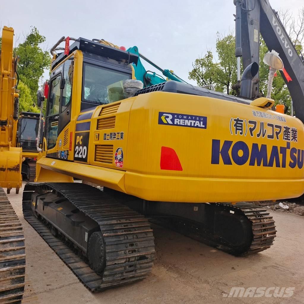 Komatsu PC 220-8 Gravemaskiner på larvebånd