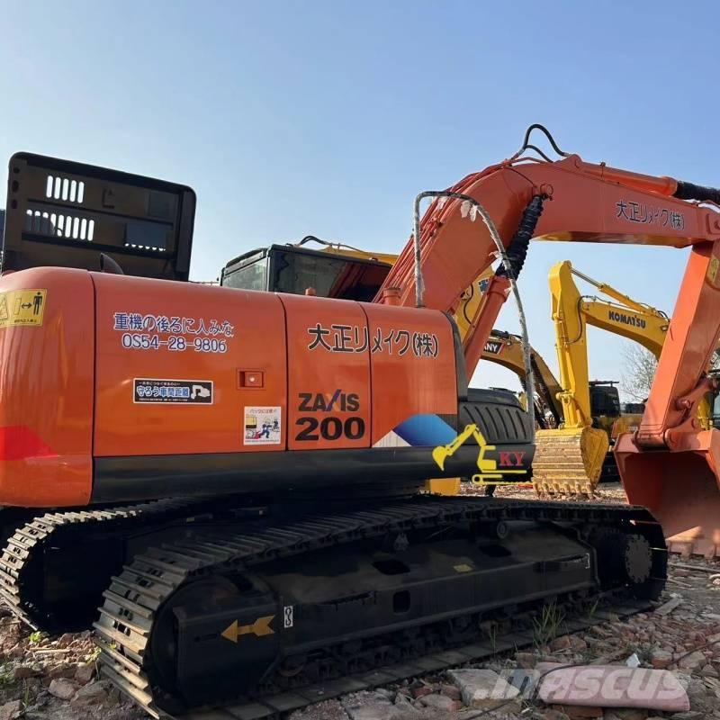 Hitachi ZX 200-3 Gravemaskiner på larvebånd