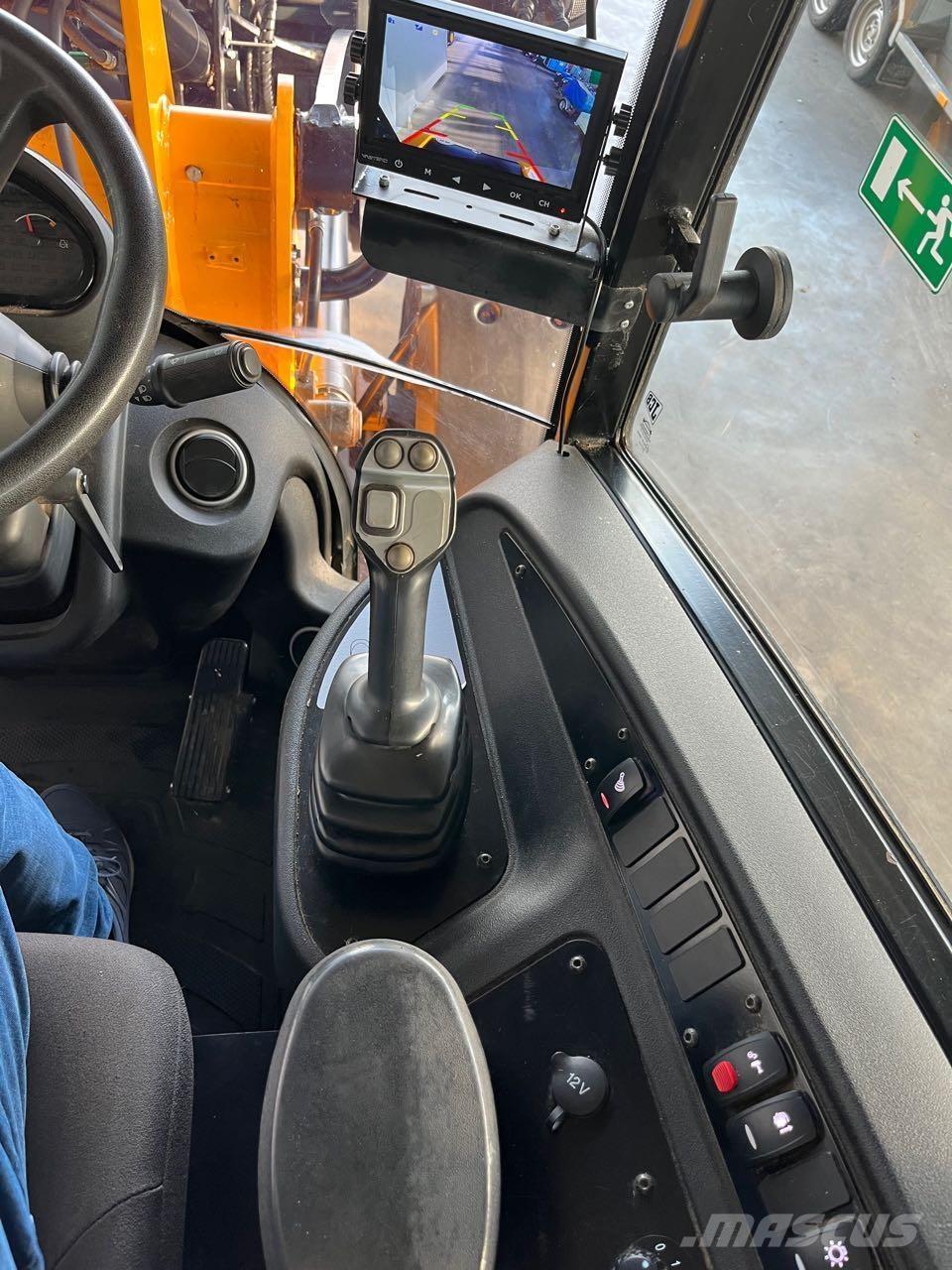 JCB 409 Agri Læssemaskiner på hjul