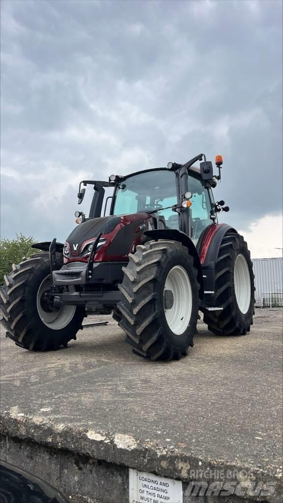 Valtra G 135 A Traktorer