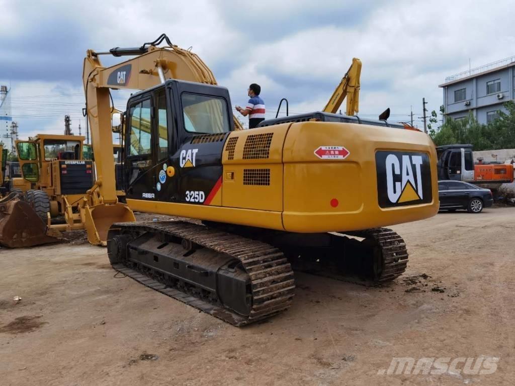 CAT 325DL Gravemaskiner på larvebånd