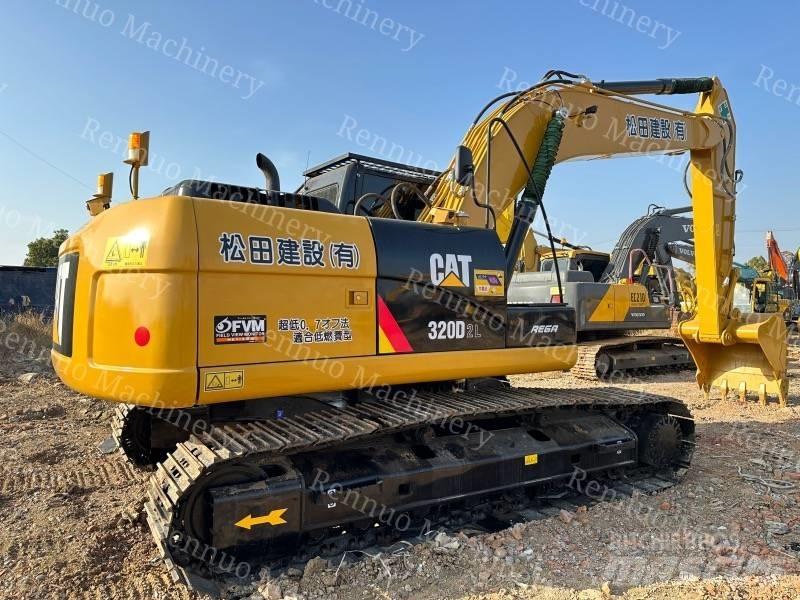CAT 320D2 Gravemaskiner på larvebånd
