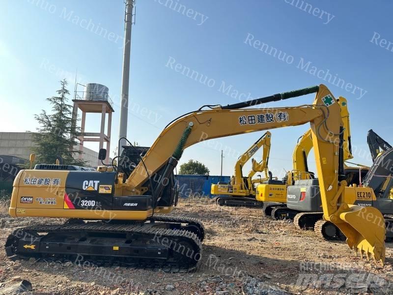 CAT 320D2 Gravemaskiner på larvebånd