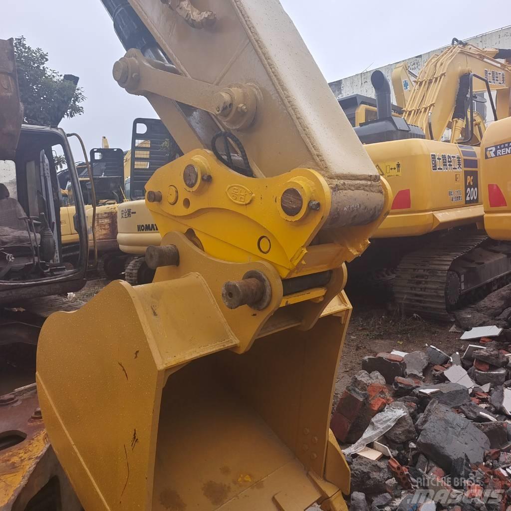 CAT 320 D Gravemaskiner på larvebånd