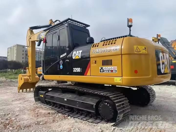 CAT CAT320D2 Midi-gravemaskiner 7t - 12t