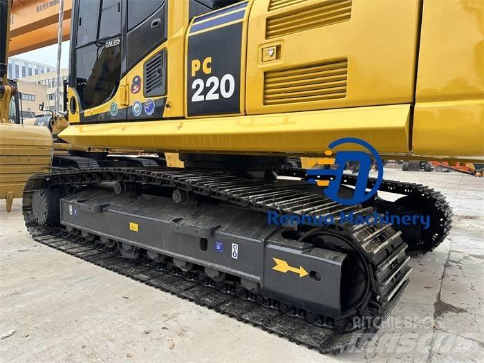 Komatsu PC 220-8 Gravemaskiner på larvebånd