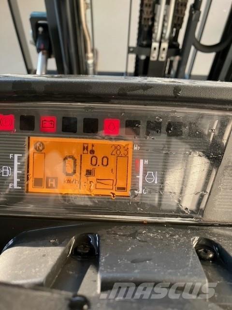 Mitsubishi FD25N3 Diesel gaffeltrucks