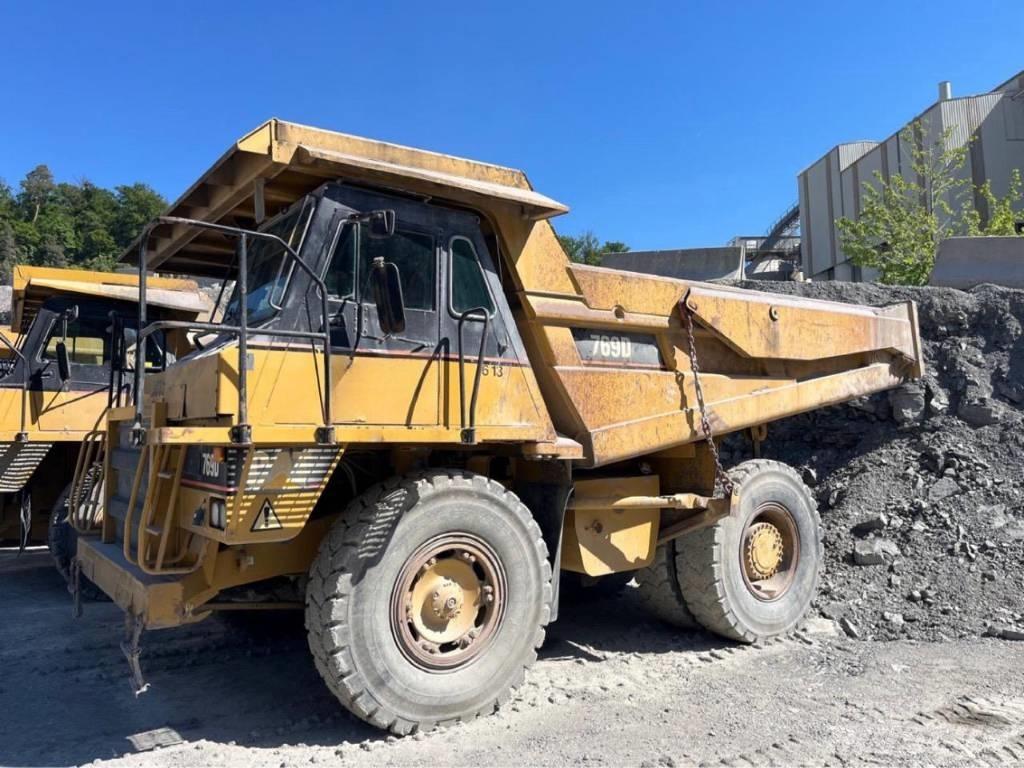 CAT 769 D Knækstyrede dumpere
