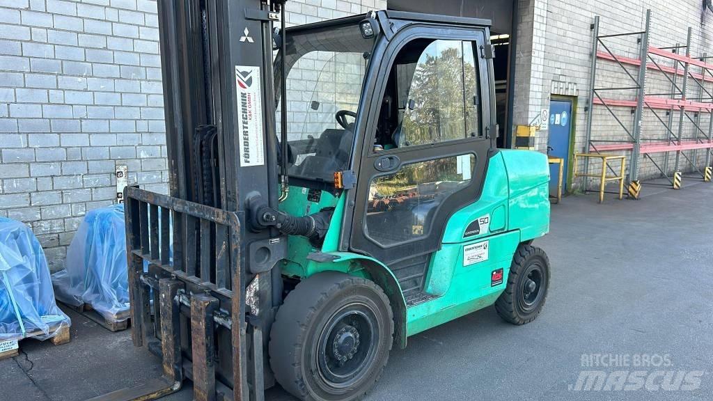 Mitsubishi FD 50 Diesel gaffeltrucks