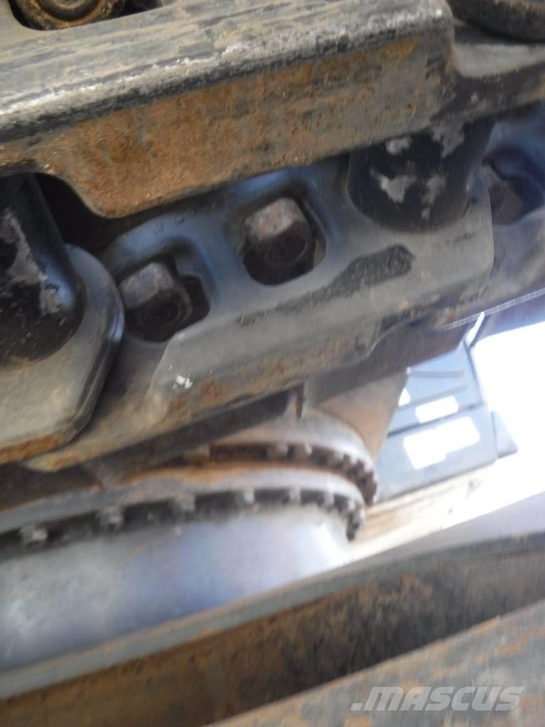 Hitachi ZX 210 LC-7 Gravemaskiner på larvebånd
