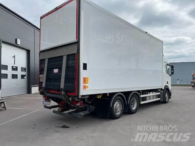 Scania R450B6X2*4NB Fast kasse