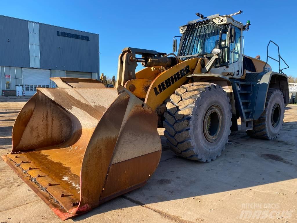 Liebherr L 586 Læssemaskiner på hjul