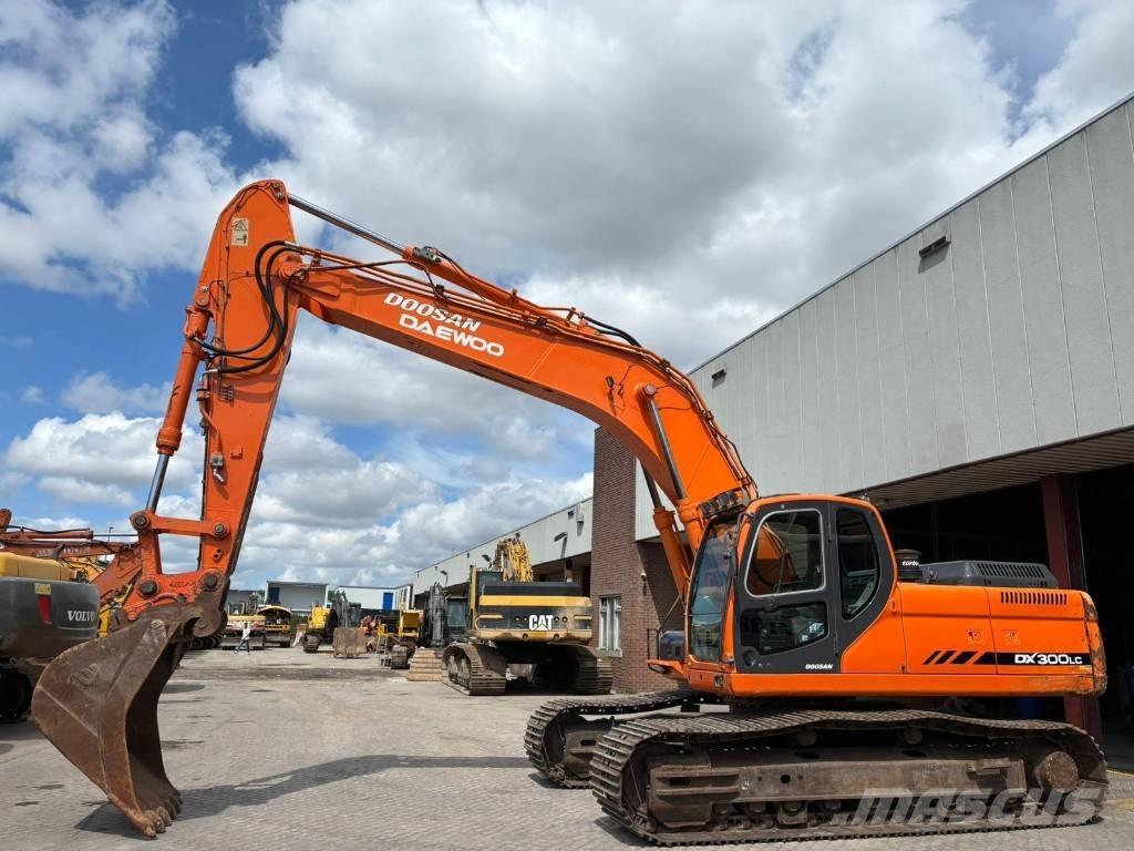Doosan DX 300 LC Gravemaskiner på larvebånd