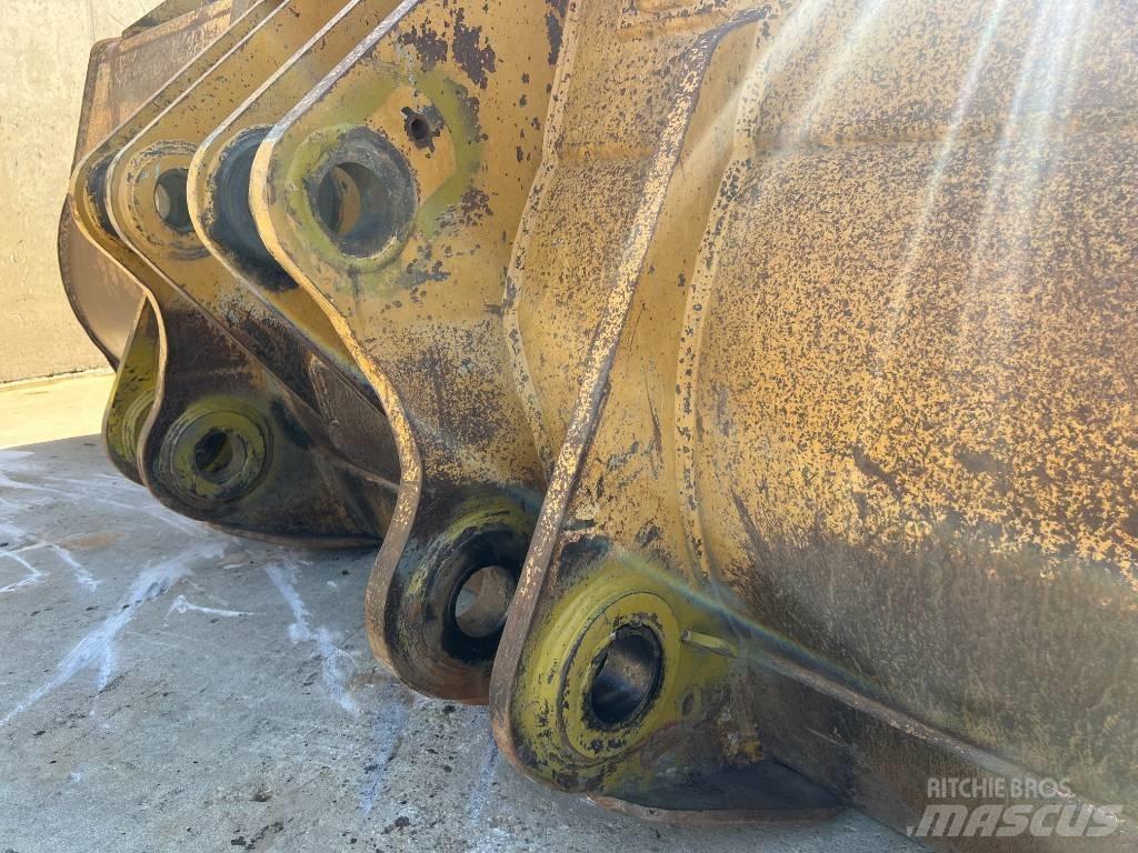 CAT 980 bucket Skovle