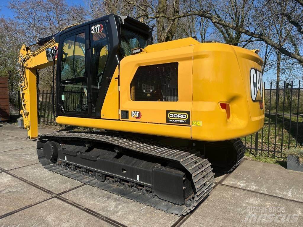 CAT 317 Gravemaskiner på larvebånd