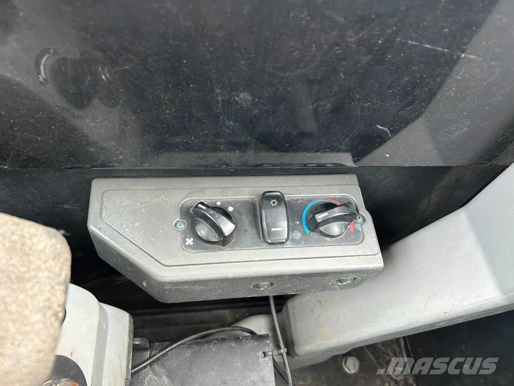 CAT 305.5 Gravemaskiner på larvebånd