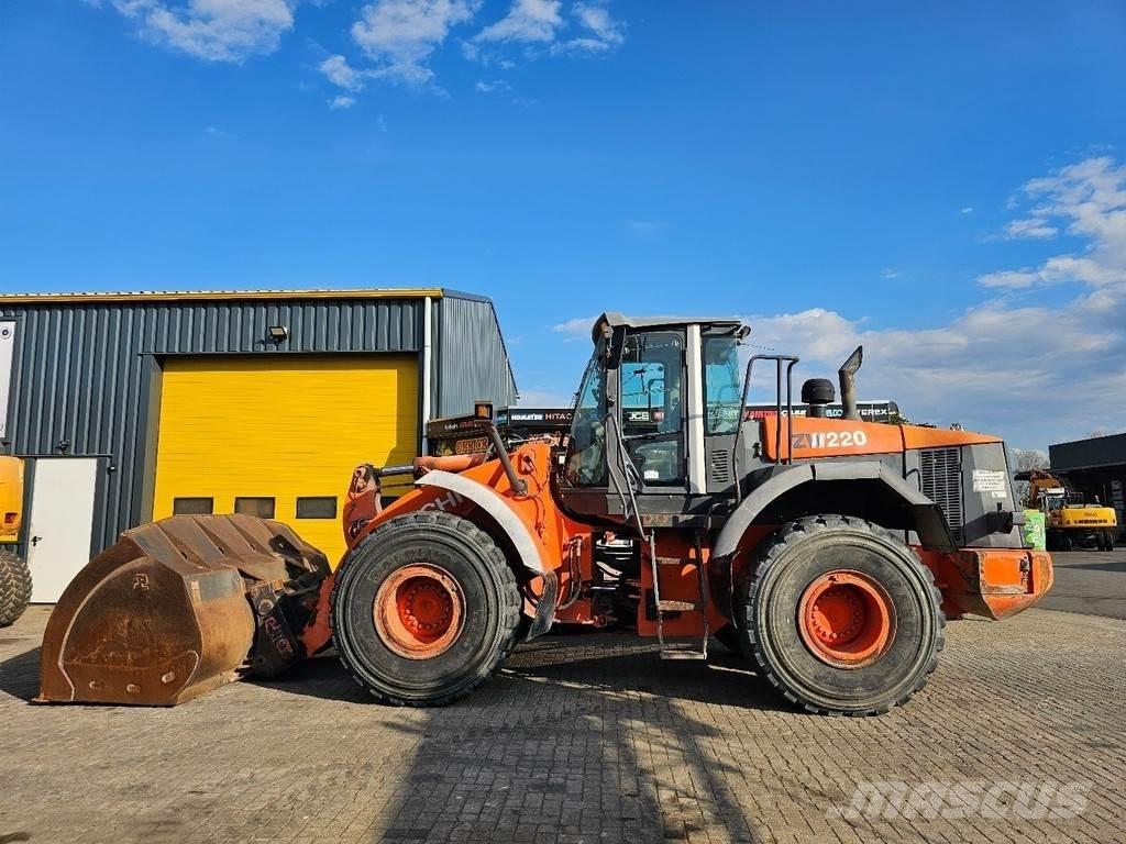 Hitachi ZW220 Læssemaskiner på hjul