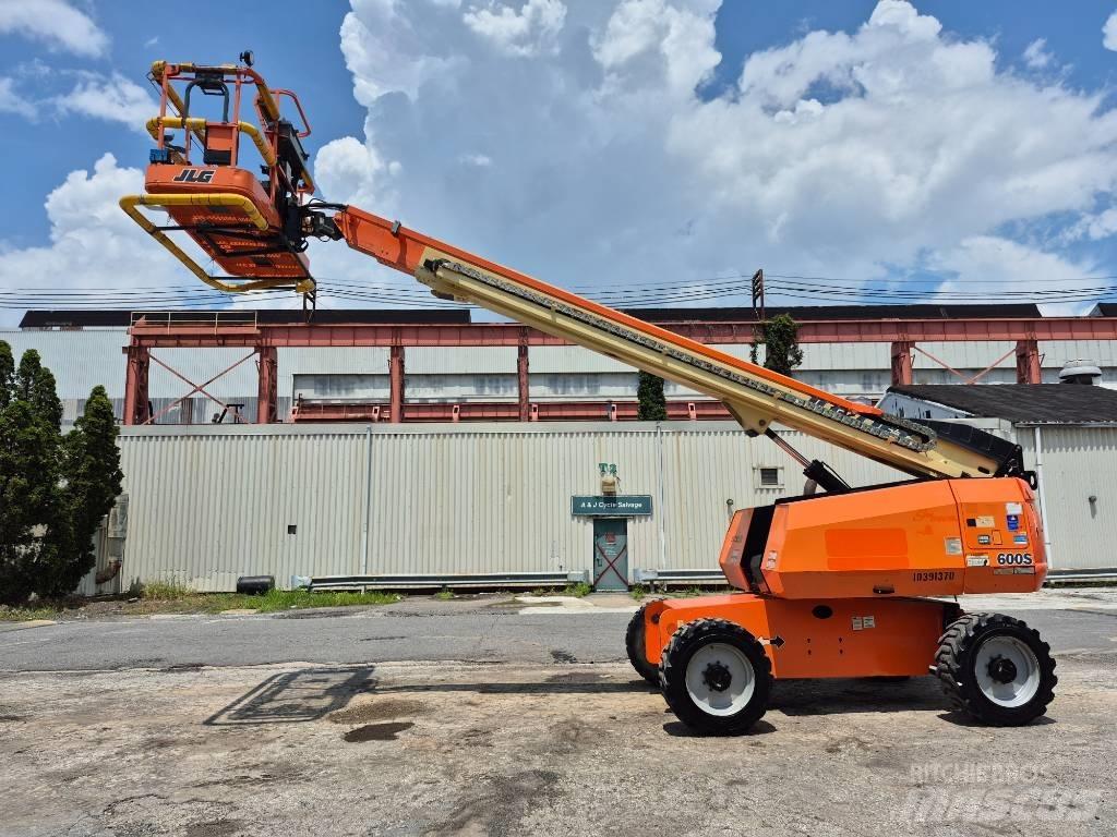 JLG 800 S Bomlifte med knækarm