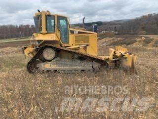 CAT D6N Bulldozer på larvebånd