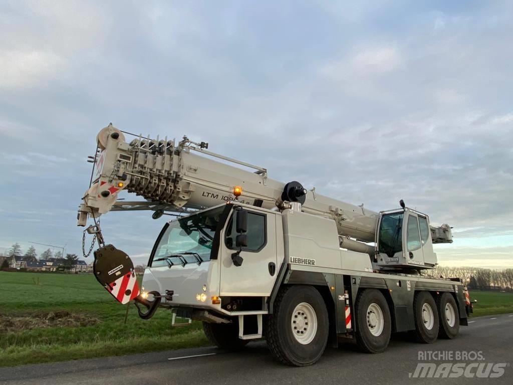 Liebherr LTM1090-4.2 Kraner til alt terræn