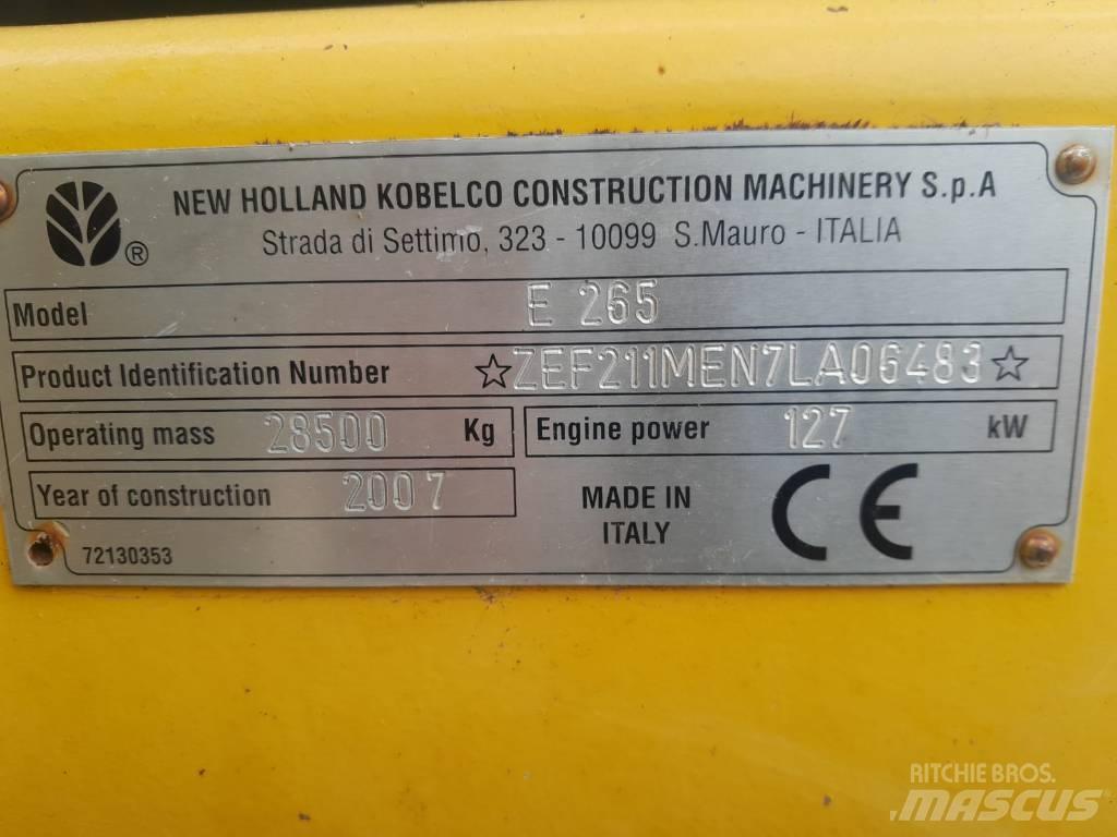 New Holland E 265 Gravemaskiner på larvebånd