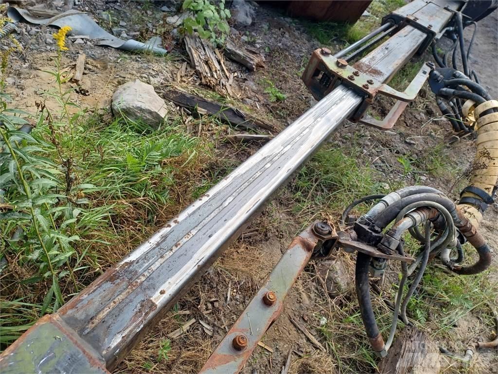 John Deere 210 Kraner til skovningsmaskine