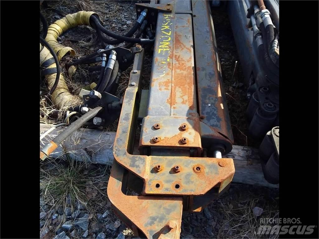 John Deere 210 Kraner til skovningsmaskine