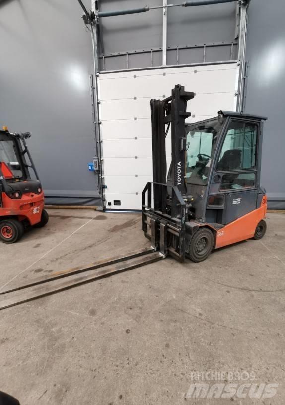 Toyota 8FBMT35 El gaffeltrucks