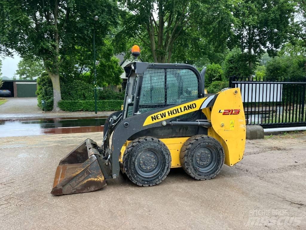New Holland L 213 Minilæsser - skridstyret