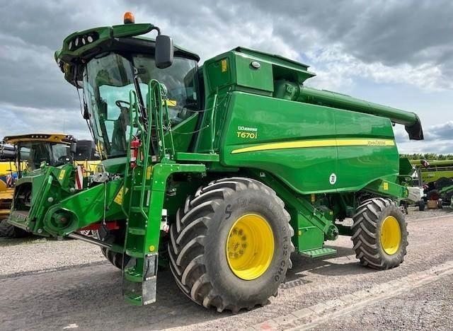 John Deere T 670 Mejetærskere