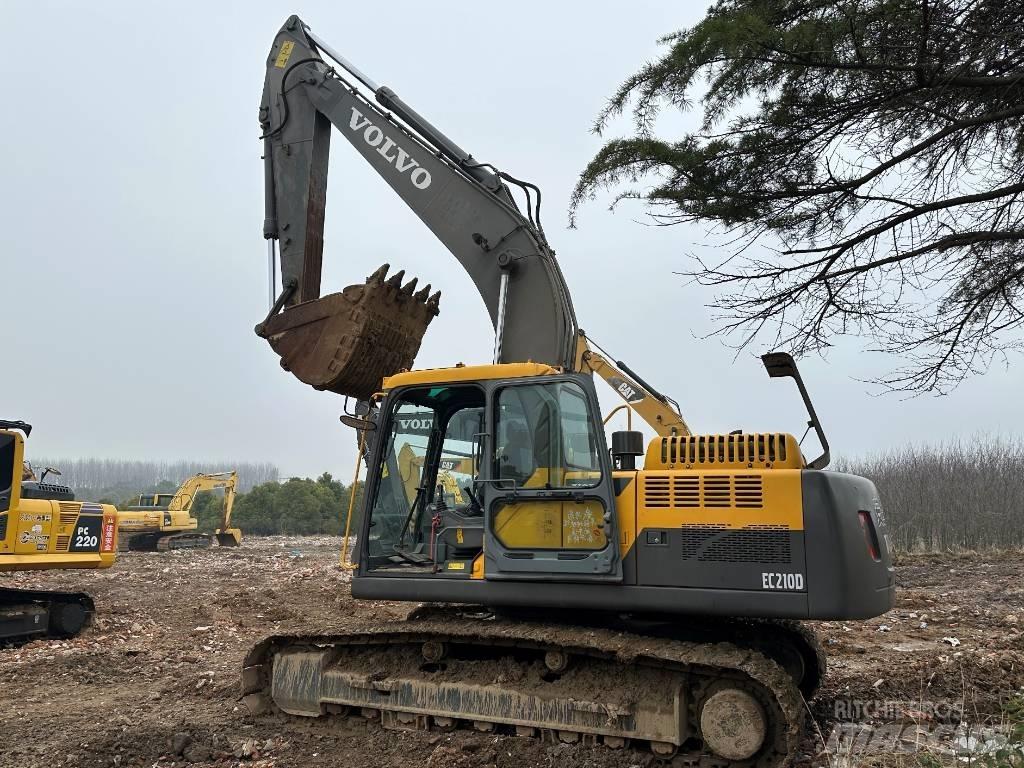 Volvo EC210D Gravemaskiner på larvebånd