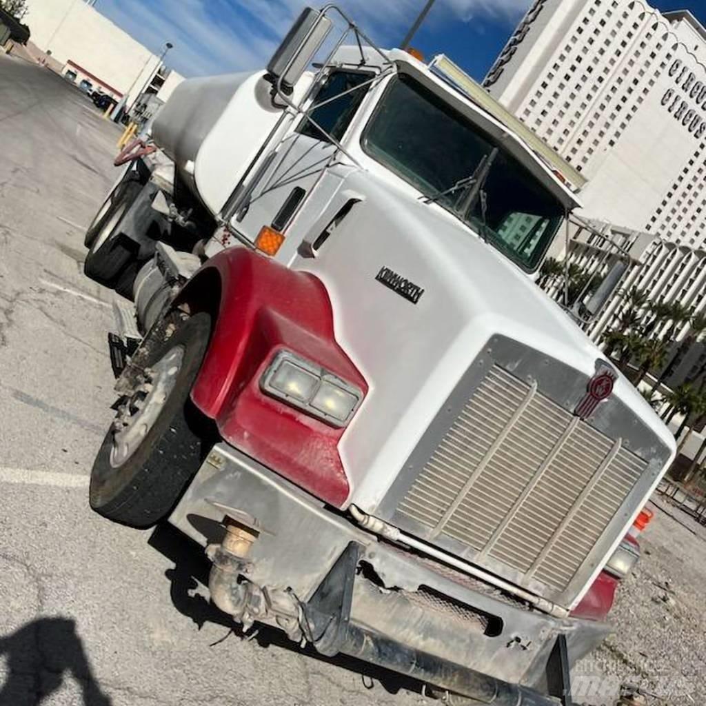 Kenworth T 800 Tankvogne - vand