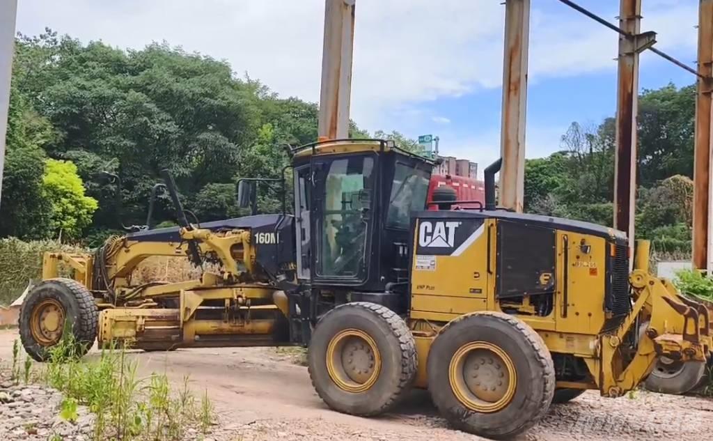 CAT 160 M Vejhøvle / Gradere
