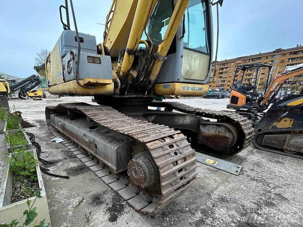 New Holland E215B Special gravemaskiner