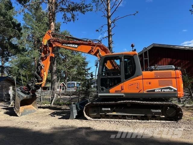 Doosan DX 140 LC Gravemaskiner på larvebånd