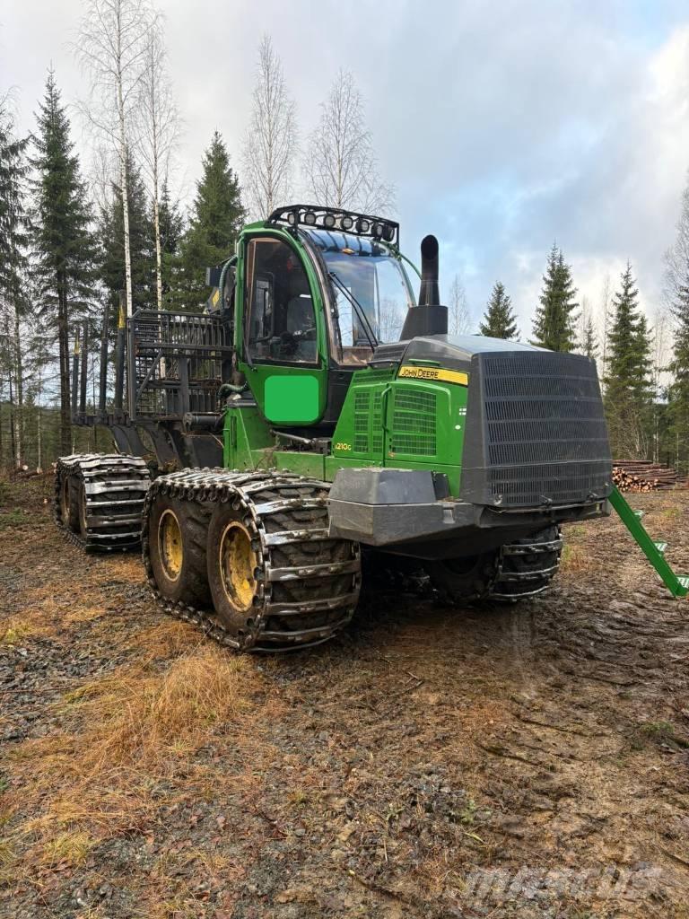 John Deere 1210G Udkørselsmaskiner