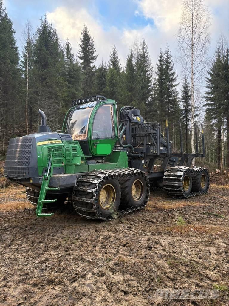 John Deere 1210G Udkørselsmaskiner
